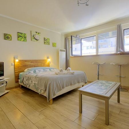Appartements Clemenceau Pau Exteriör bild
